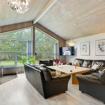 Elika - 900m To The Fjord By Interhome Vakantiehuis